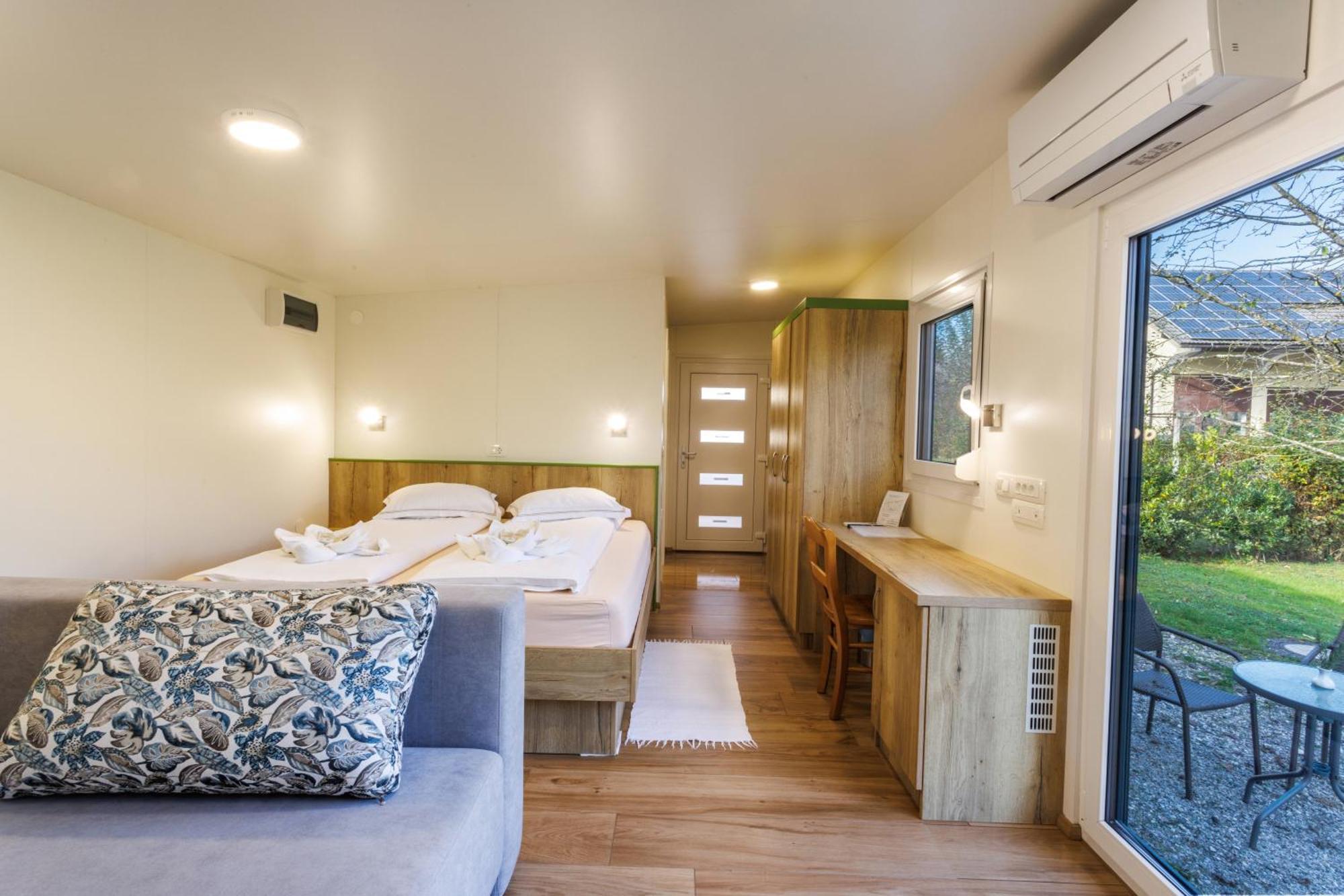 Mobile House Vegov Hram Otel Dol pri Ljubljani Dış mekan fotoğraf
